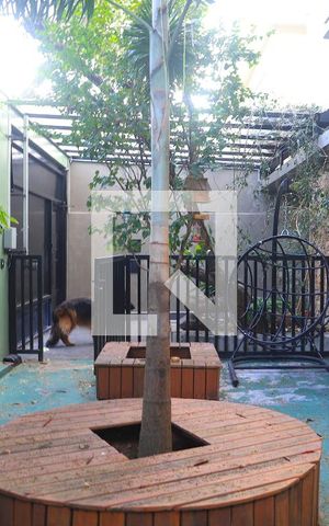Casa à venda com 480m², 2 quartos e 4 vagasÁrea externa