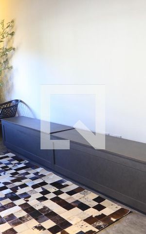 Casa à venda com 480m², 2 quartos e 4 vagasSuite