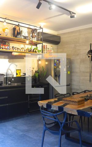 Casa à venda com 480m², 2 quartos e 4 vagasÁrea gourmet