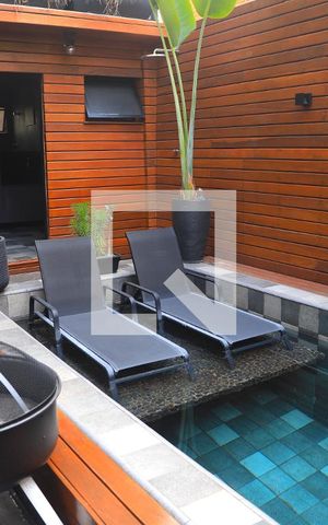 Casa à venda com 480m², 2 quartos e 4 vagasÁrea externa