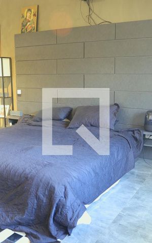 Casa à venda com 480m², 2 quartos e 4 vagasSuite