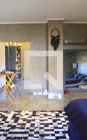 Casa à venda com 480m², 2 quartos e 4 vagasSuite