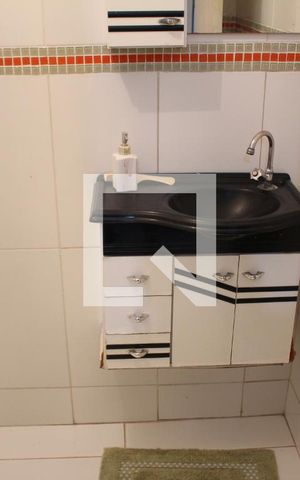 Casa à venda com 250m², 4 quartos e 1 vagaBanheiro