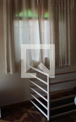 Casa à venda com 250m², 4 quartos e 1 vagaSala 2