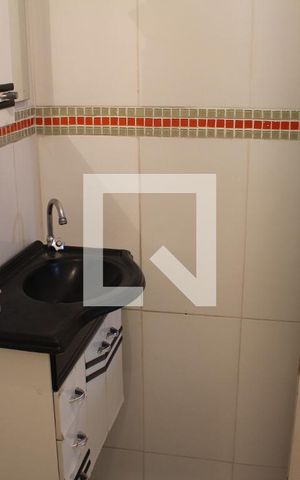Casa à venda com 250m², 4 quartos e 1 vagaBanheiro
