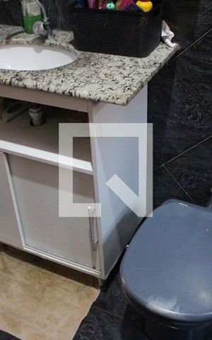 Casa à venda com 250m², 4 quartos e 1 vagaBanheiro 2