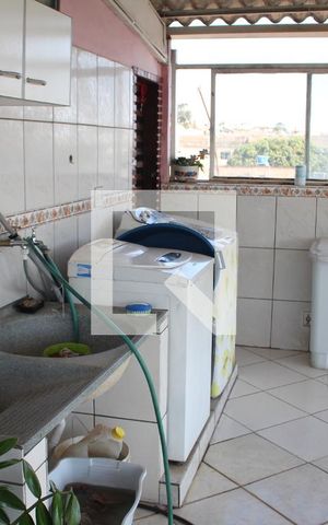 Casa à venda com 250m², 4 quartos e 1 vagaÁrea de Serviço