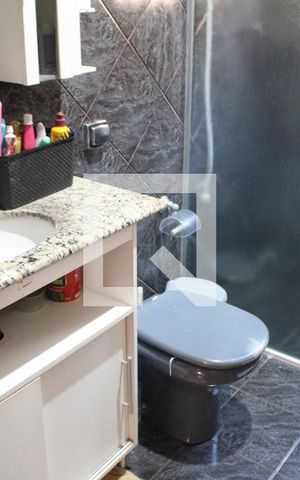Casa à venda com 250m², 4 quartos e 1 vagaBanheiro 2