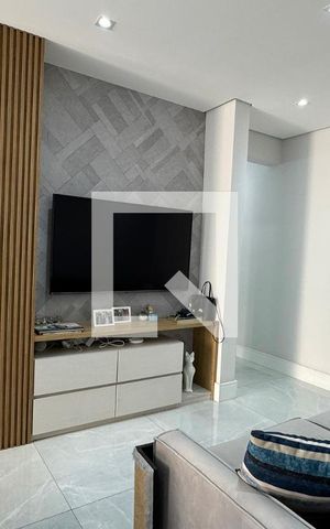 Apartamento à venda com 81m², 2 quartos e 2 vagasSala