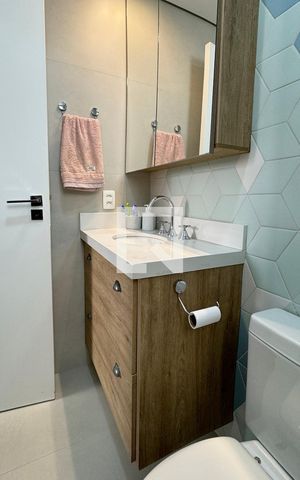 Apartamento à venda com 81m², 2 quartos e 2 vagasBanheiro da Suíte 1