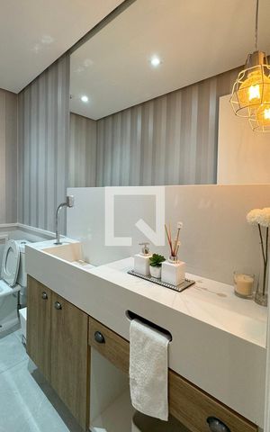 Apartamento à venda com 81m², 2 quartos e 2 vagasLavabo