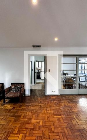 Casa para alugar com 350m², 3 quartos e 3 vagasSala