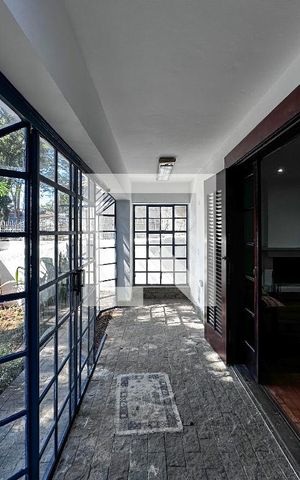 Casa para alugar com 350m², 3 quartos e 3 vagasTerraço