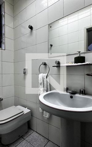 Casa para alugar com 350m², 3 quartos e 3 vagasLavabo