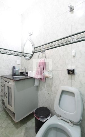 Casa à venda com 150m², 3 quartos e 3 vagasBanheiro Social