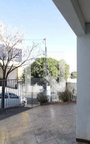 Casa à venda com 150m², 3 quartos e 3 vagasGaragem