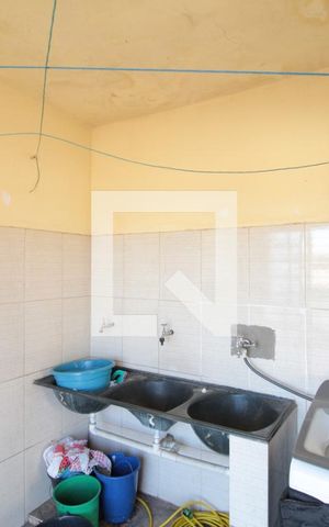 Casa à venda com 150m², 3 quartos e 3 vagasArea de Serviço