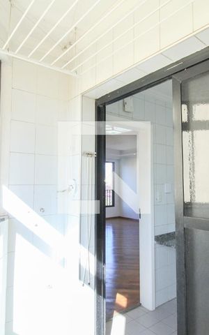 Apartamento para alugar com 67m², 3 quartos e 2 vagasÁrea de Serviço
