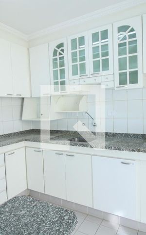Apartamento para alugar com 67m², 3 quartos e 2 vagasCozinha