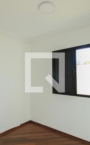 Apartamento para alugar com 67m², 3 quartos e 2 vagasQuarto 4
