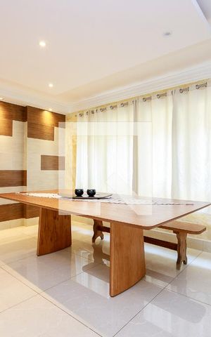 Apartamento para alugar com 317m², 4 quartos e 4 vagas Apartamento para alugar com 317m², 4 quartos e 4 vagasSala
