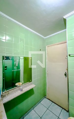 Apartamento à venda com 90m², 2 quartos e sem vagaBanheiro