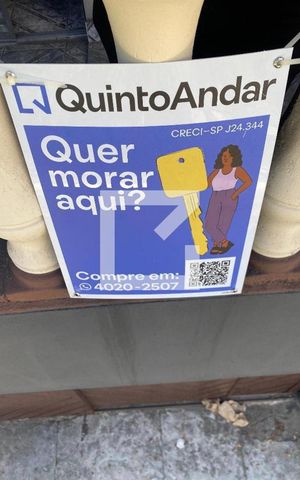 Casa à venda com 250m², 3 quartos e 5 vagas Casa à venda com 250m², 3 quartos e 5 vagasPlaquinha