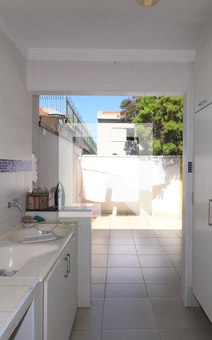 Casa à venda com 539m², 4 quartos e 4 vagasÁrea de Serviço
