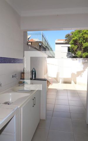 Casa à venda com 539m², 4 quartos e 4 vagasÁrea de Serviço