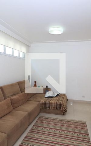 Casa à venda com 539m², 4 quartos e 4 vagasSala de TV