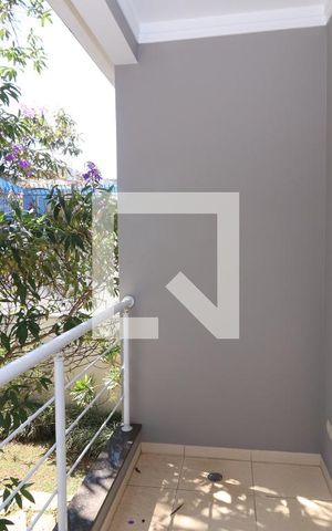 Casa à venda com 539m², 4 quartos e 4 vagasSacada Quarto 1
