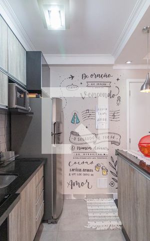 Apartamento à venda com 57m², 2 quartos e 1 vagaCozinha e área de serviço