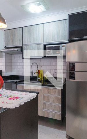 Apartamento à venda com 57m², 2 quartos e 1 vagaCozinha e área de serviço