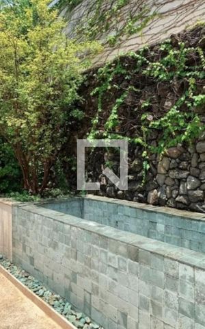 Casa de condomínio à venda com 730m², 5 quartos e 8 vagas