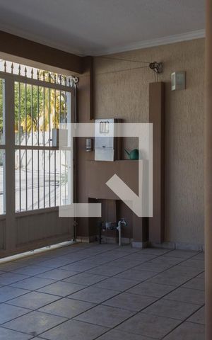 Casa à venda com 272m², 4 quartos e 2 vagasGaragem
