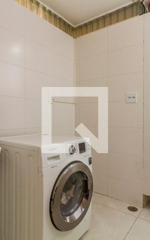 Apartamento à venda com 146m², 3 quartos e 1 vaga Apartamento à venda com 146m², 3 quartos e 1 vagaÁrea de Serviço