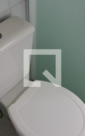 Apartamento à venda com 170m², 3 quartos e 2 vagas Apartamento à venda com 170m², 3 quartos e 2 vagasBanheiro Suite