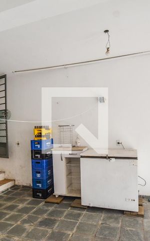 Casa à venda com 308m², 3 quartos e 6 vagasQuintal
