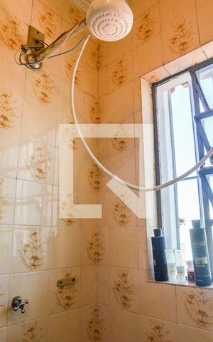 Casa à venda com 308m², 3 quartos e 6 vagasBanheiro da Suíte 2