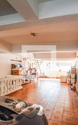 Casa à venda com 308m², 3 quartos e 6 vagasGaragem