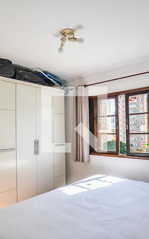 Casa à venda com 308m², 3 quartos e 6 vagasSuíte 3