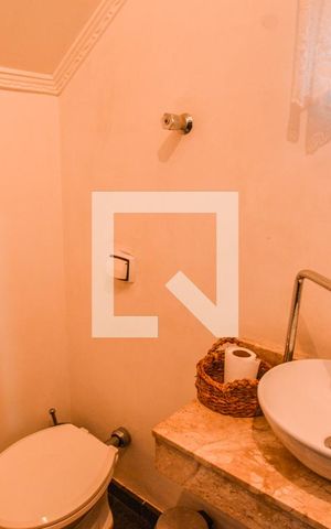 Casa à venda com 308m², 3 quartos e 6 vagasLavabo