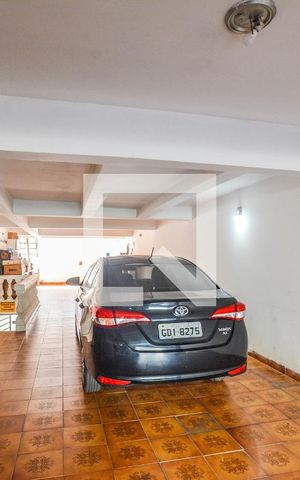 Casa à venda com 308m², 3 quartos e 6 vagasGaragem