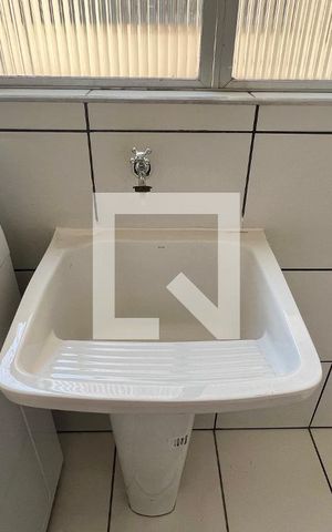 Apartamento à venda com 76m², 2 quartos e 1 vaga Apartamento à venda com 76m², 2 quartos e 1 vagaÁrea de Serviço