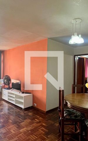 Apartamento à venda com 76m², 2 quartos e 1 vaga Apartamento à venda com 76m², 2 quartos e 1 vagaSalas