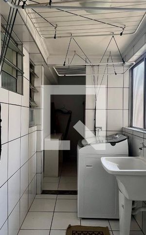 Apartamento à venda com 76m², 2 quartos e 1 vaga Apartamento à venda com 76m², 2 quartos e 1 vagaÁrea de Serviço