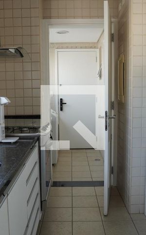 Apartamento para alugar com 184m², 2 quartos e 3 vagasCozinha