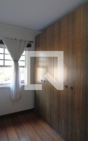 Casa à venda com 185m², 3 quartos e 2 vagasQuarto 3