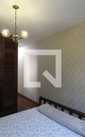 Casa à venda com 185m², 3 quartos e 2 vagasSuíte