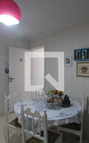 Casa à venda com 185m², 3 quartos e 2 vagasCozinha